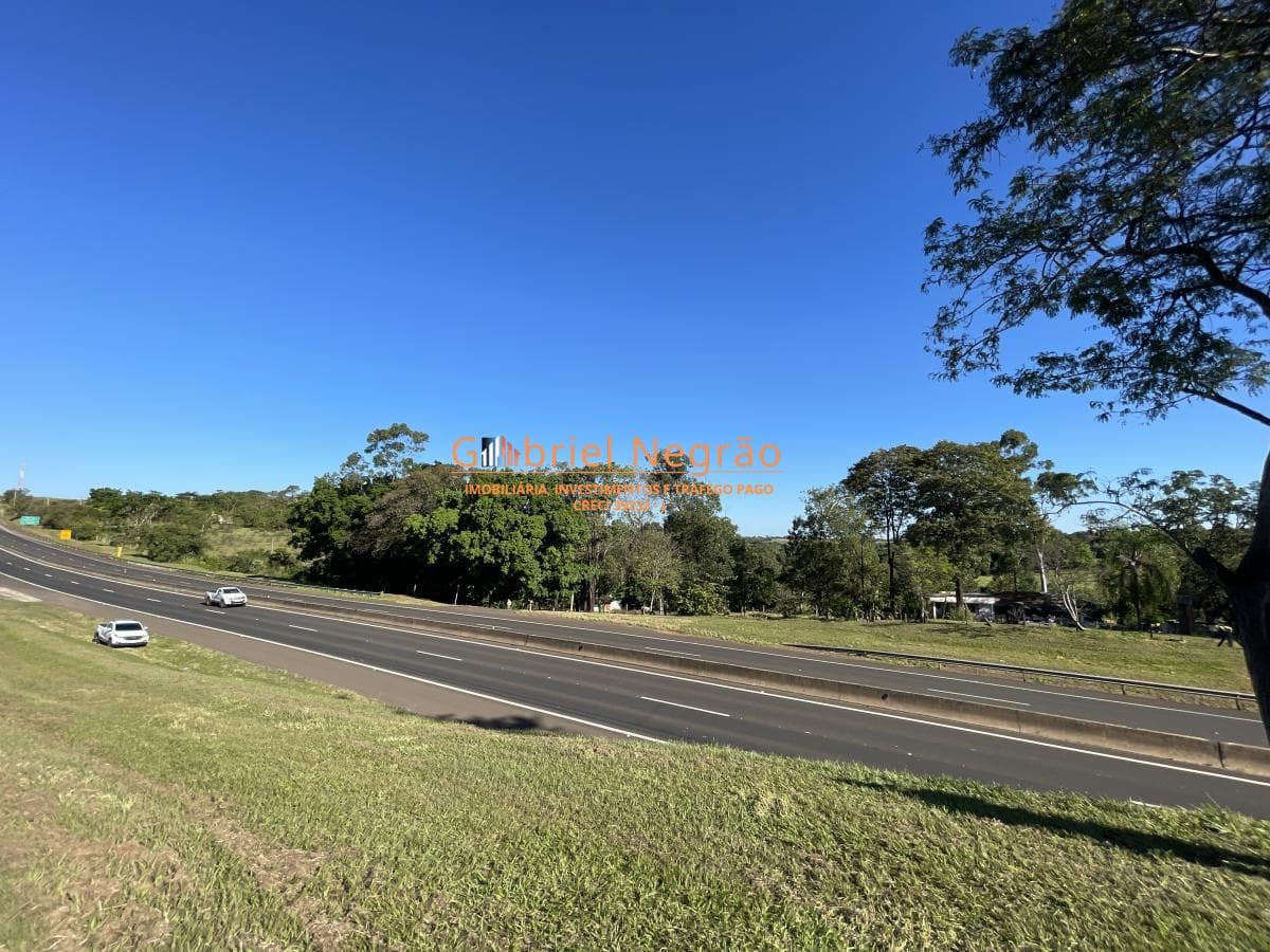Terreno Comercial de 6.000 m² à Venda em Álvares Machado!