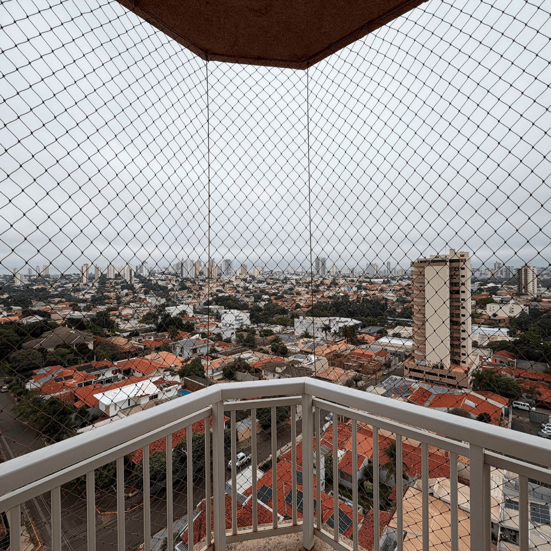 Apartamento com 03 suítes no Edifício Portal do Tênis