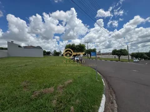 Terreno de Esquina no Portinari I: Oportunidade Única!