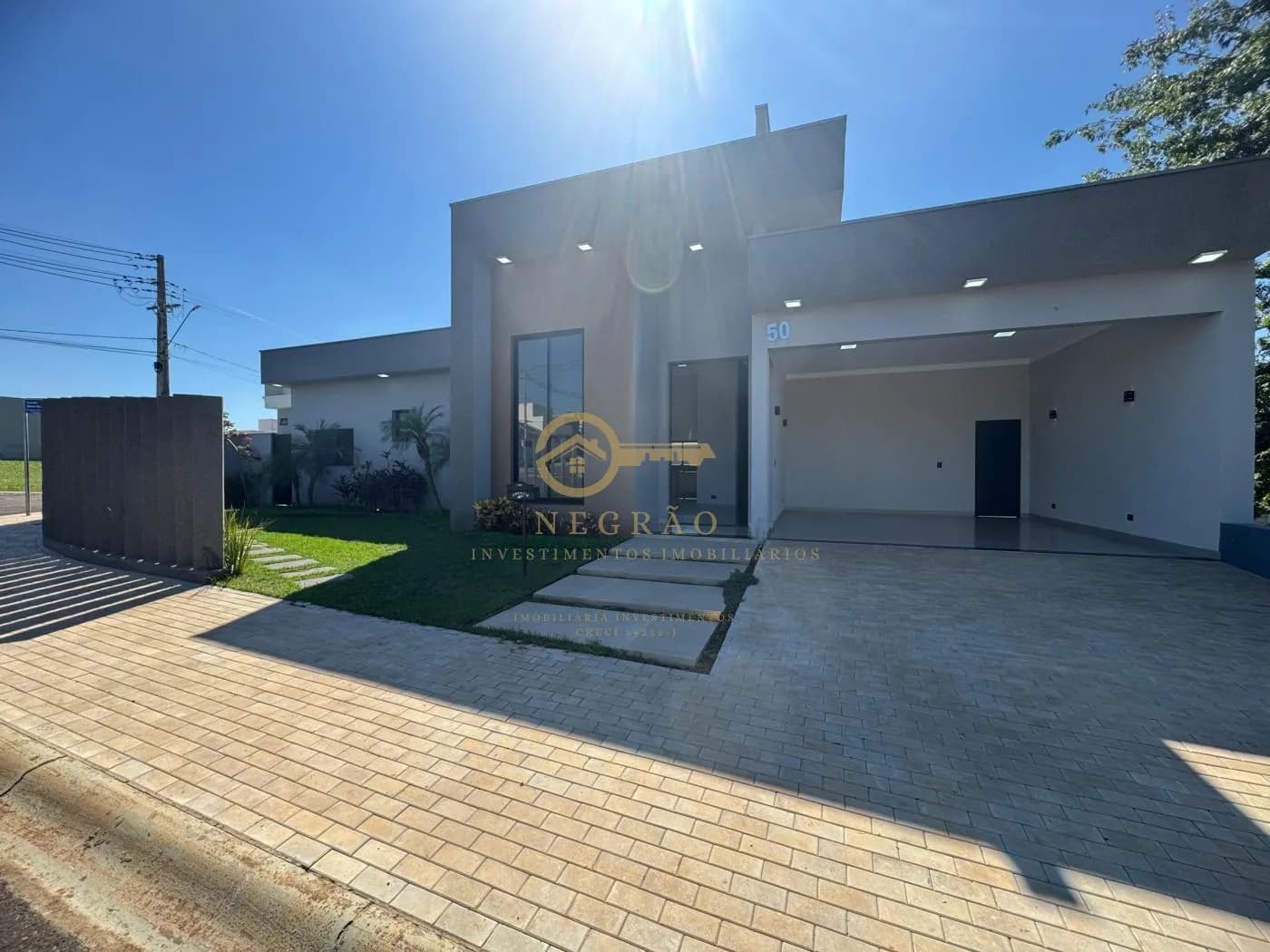 Casa Mobiliada em Condomínio Valencia II - Oportunidade Imperdível!