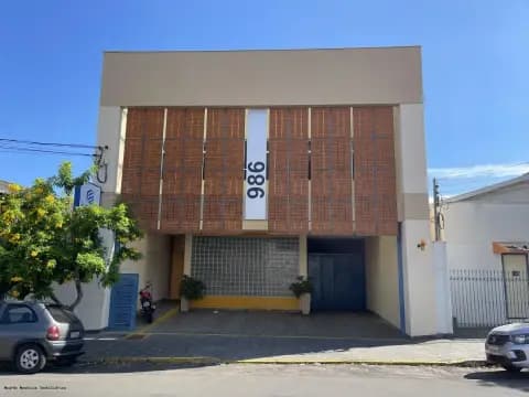 Oportunidade Única: Imóvel Comercial no Centro de Prudente!