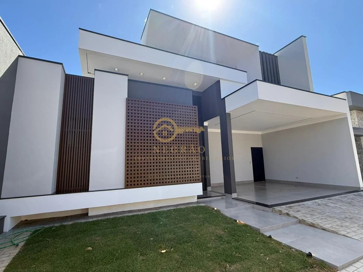Casa Moderna em Condomínio: Conforto e Exclusividade em SP!
